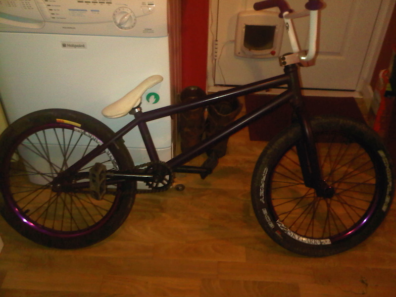 purple bike rims