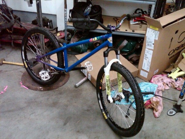 my dob is starting to come together. still needs cranks, sprocket, rear tire, and shim