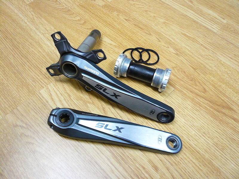 Brand new SLX cranks! Rode them home from the LBS and swapped them out. 170mm tiny scratch that you can't notice.