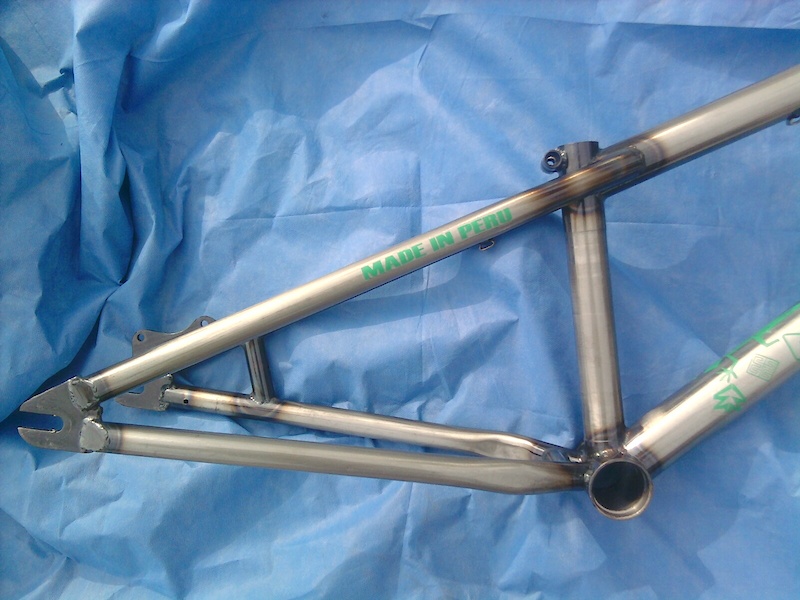Rear triangle complete drive side