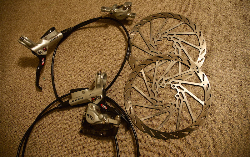 Avid Juicy Carbon Hydraulic brakes For Sale