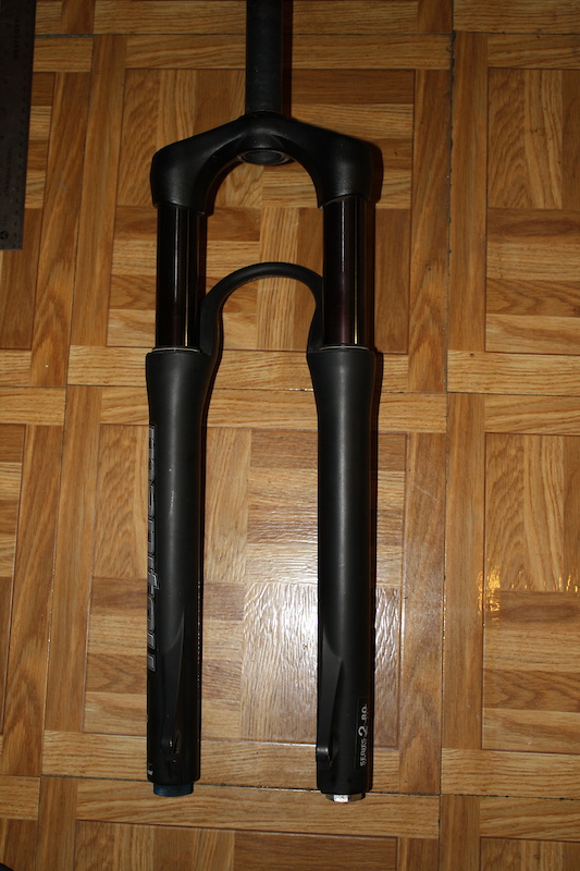Manitou Gold Label 80mm travel. Just under 8 inch steerer tube.  Stanchions are perfect.