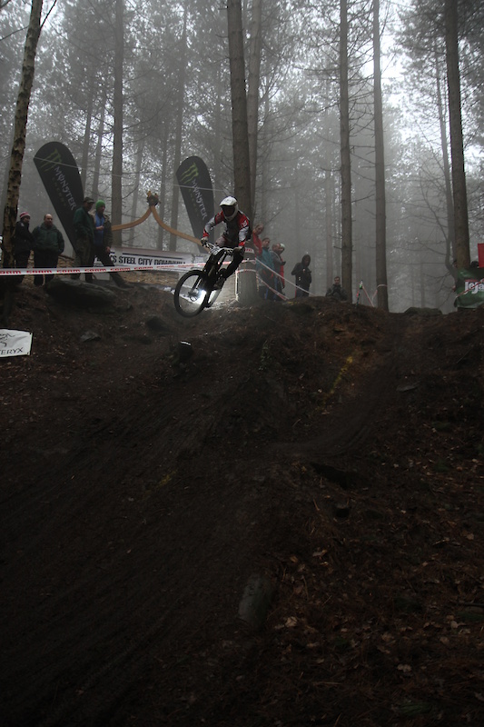 Tom 'TopKat' Kelly was owning the step down for the SPS in this photo which also captures the ''damp and dank'' conditions