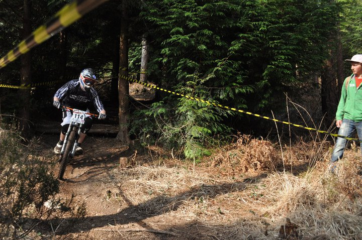 Woodland Riders Winter Series Rd2, on the the man track