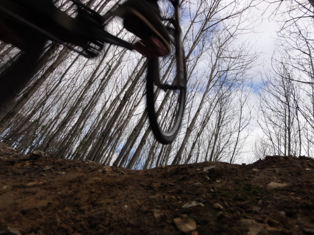 doing some sick dirt jumps that we built. :)

LIFT OFF