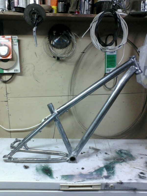2007 Specialized P.2 Cr-Mo frame. Completely sanded, ready for polishing and clearcoat.