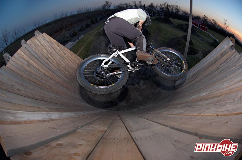 using the wall berm as a Q pipe