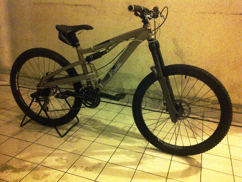 2010 diamondback recoil