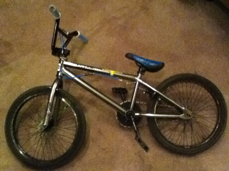 friend bike for sale
haro f1c mint condition
new grips
