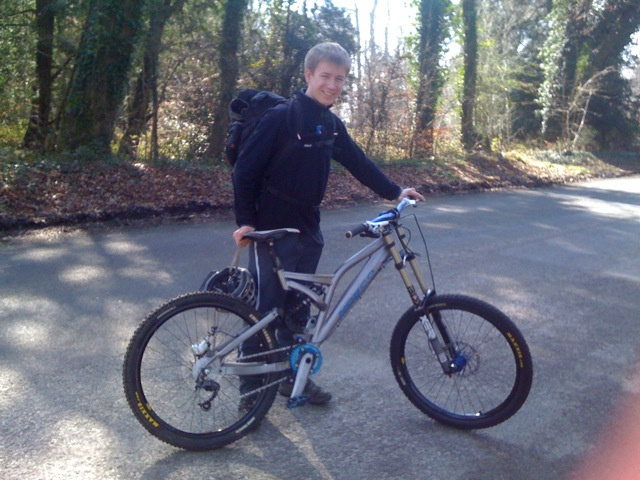 Just before the first ride of my DH bike at Hare Warren!