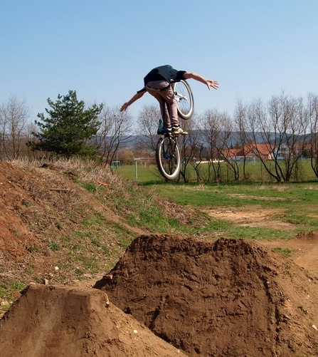 a really nice tuck nohander