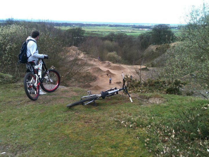 me and mate overlooking a mint set of jumps @ rosberry topping :)