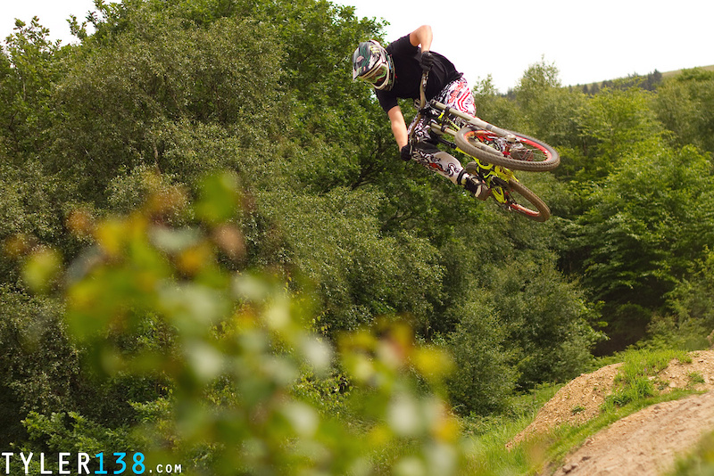 Also another Brendan Fairclough snap, Managed to catch him at the local track at Cwmcarn.