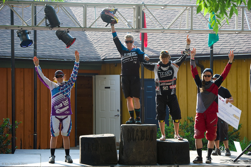 womens podium