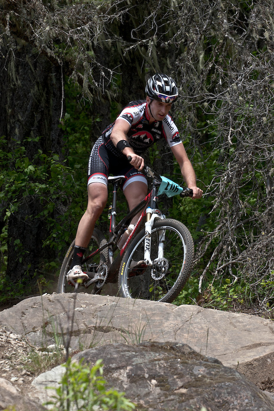 Kevin Calhoun on the rocks and into 2nd overall.
