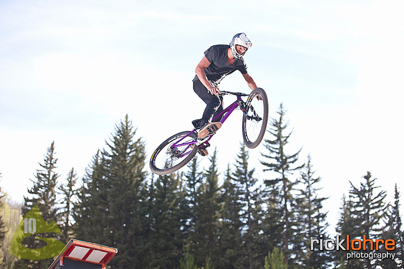 Couple shots from practice and Big Air in Vail, Colorado. Borrowed Anthony's bike.