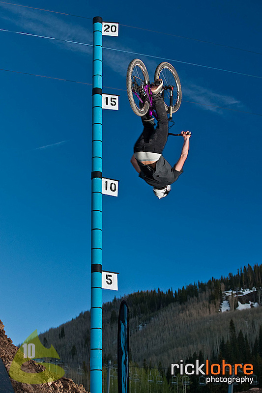 Couple shots from practice and Big Air in Vail, Colorado. Borrowed Anthony's bike.
