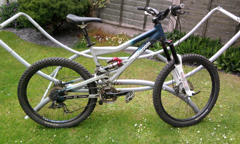 2008 mongoose mountain bike