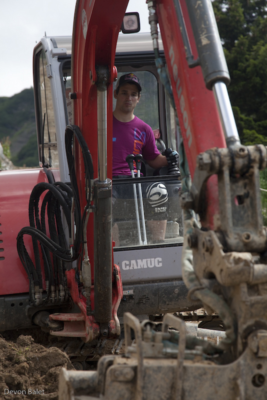 Classic Berrecloth style get to work