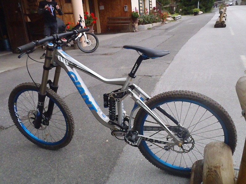 2010 Giant Glory 00 Large PRICE DROP 