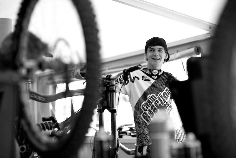 Team Chain Reaction Nukeproof at La Bresse 2011