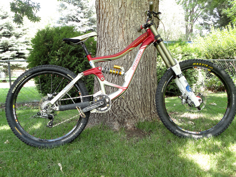 2010 Specialized Big Hit 3 DH Fox 40 For Sale