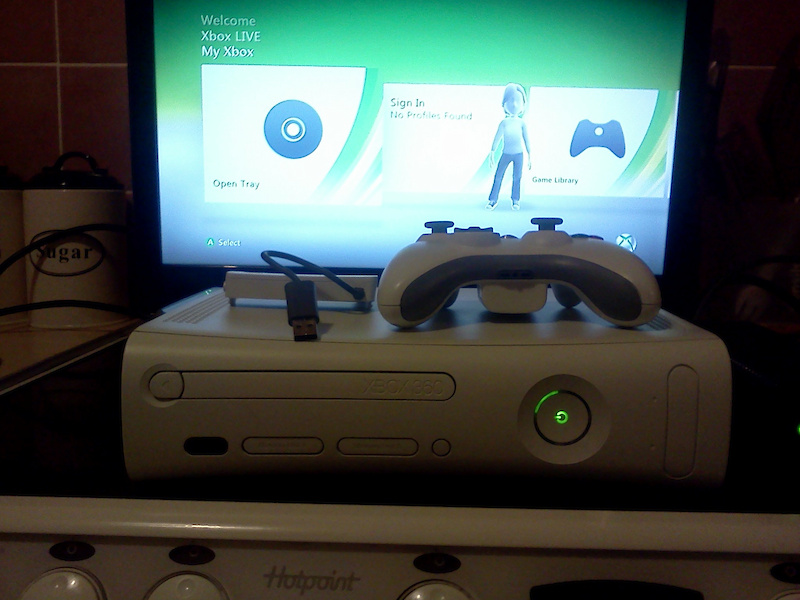 Xbox 360 60gb Hard Drive Boxed + 2 games. PRICE DROP! For Sale