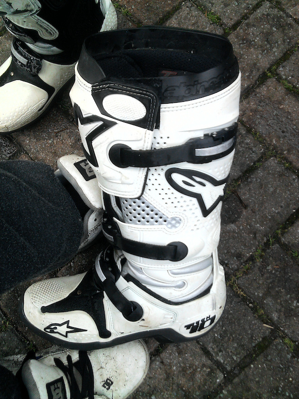 side of boot at side of boot in Yeovil, United Kingdom photo by