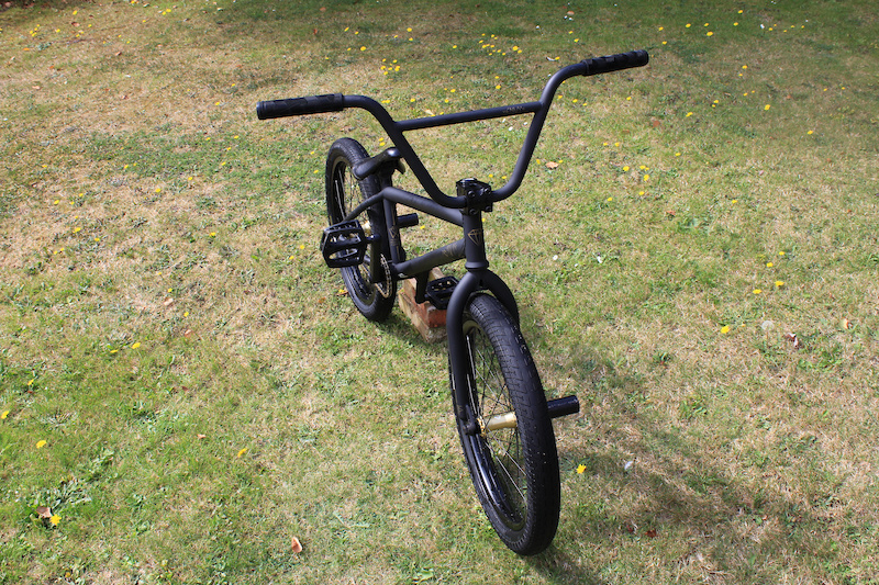 2011 Wethepeople Envy Basically new! ON EBAY!! For Sale