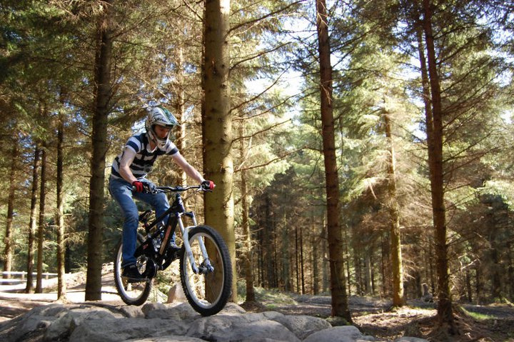 practicing my tech on a rock section at llandegla on a friends Orange.