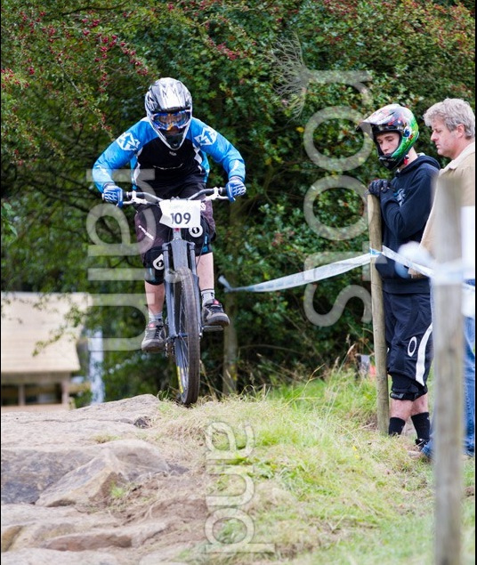 dh race- pic by paul roberts