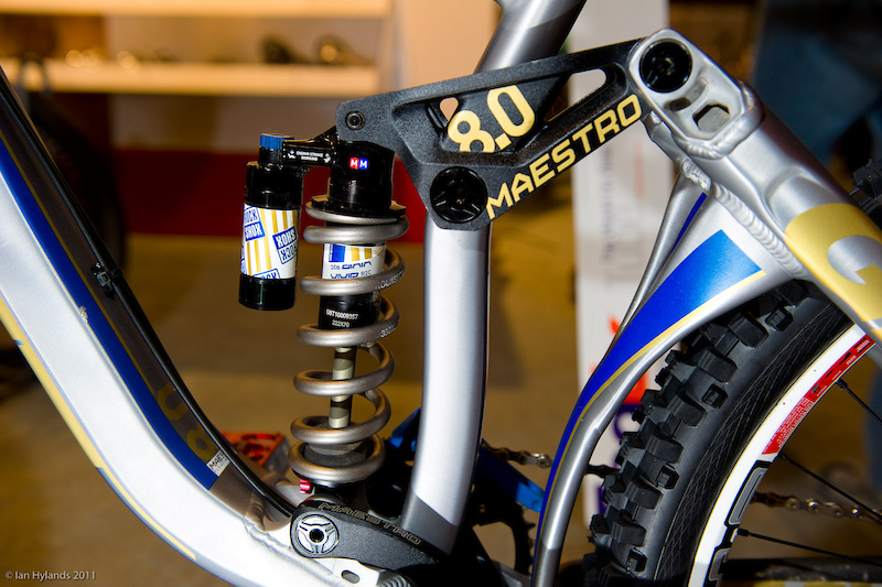 Giant Maestro Suspension Technology Pinkbike