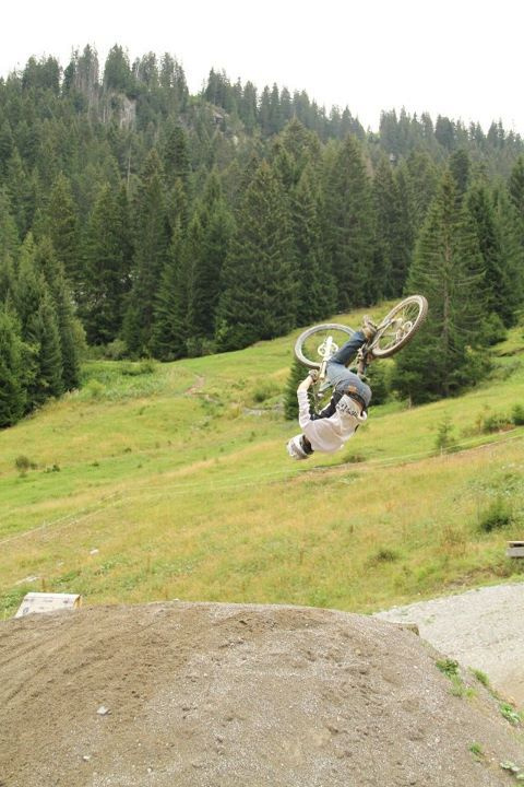 Sick barell roll in Chatel