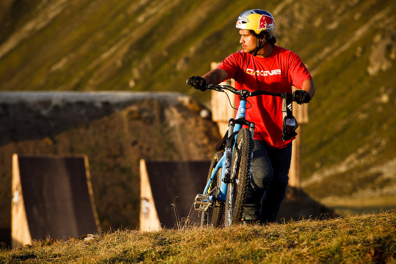 Yannick Granieri by Steph Cand stefcande.blogspot.com