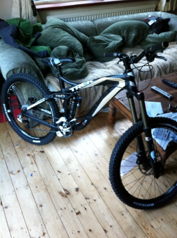 Trek Scratch for sale, barely used £1780