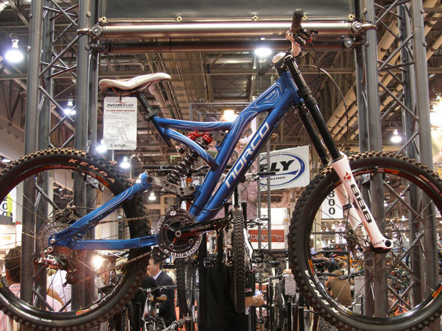 2011 norco a line