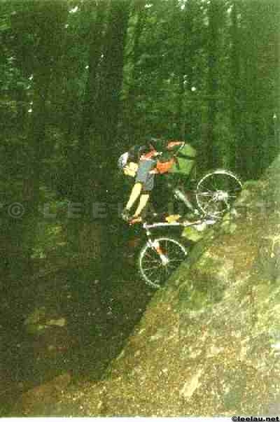 Carl rode Semi-retarded. I was in awe. The next week I went up and rode it too. 1996. Yess alu hardtail.

Carl now runs a bike shop in St Eustache, PQ