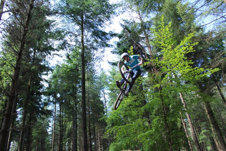 riding sn8 trails