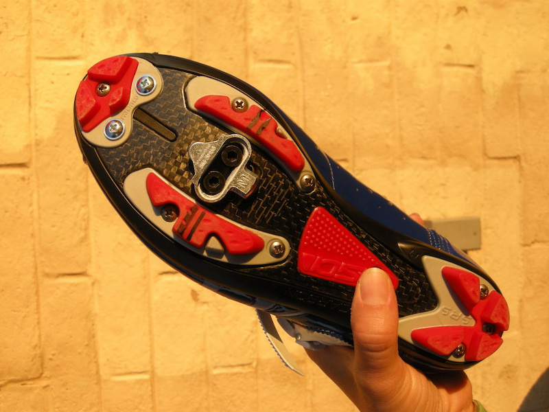 adjusting cleats