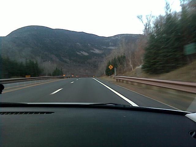 driving back from highland, regard les gros montagne