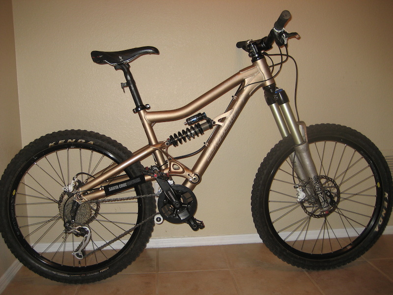 2008 Santa Cruz Bullit Medium REDUCED For Sale