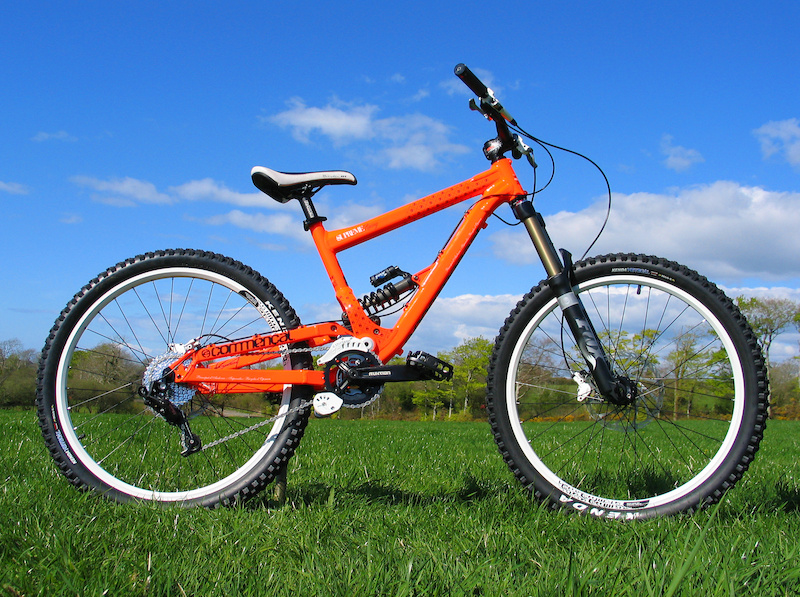 commencal supreme 2010