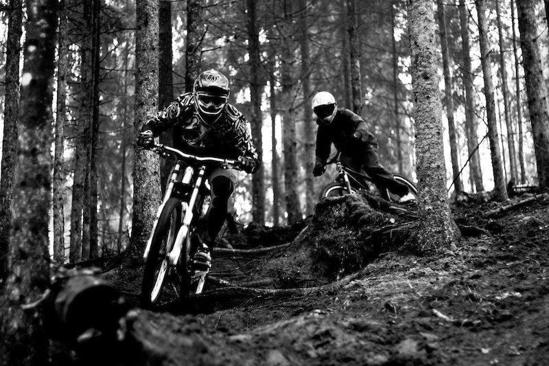 Tautvydas Samuilis, Ernestas Mikalauskas at BACKBONE in Siauliai ...