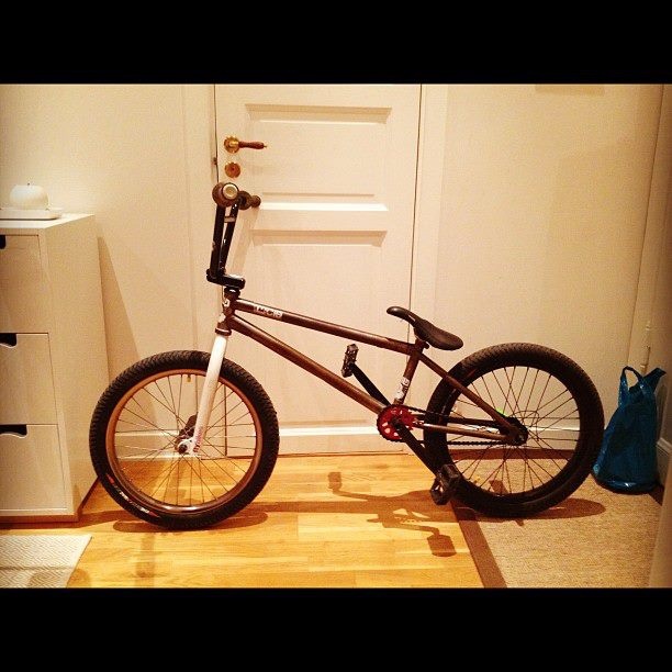 Cult bmx, simply awesome. Super smooth and super stoked about it!
