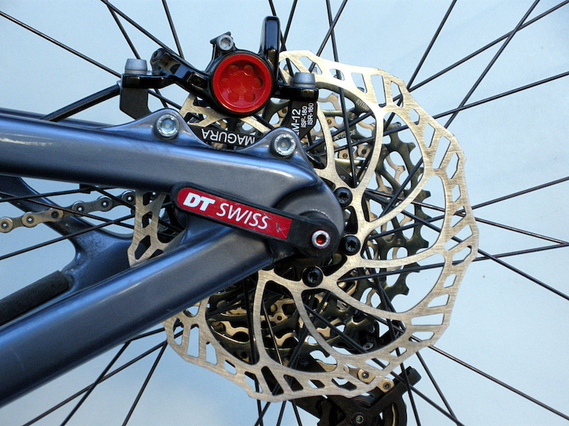 new bike brakes squeak