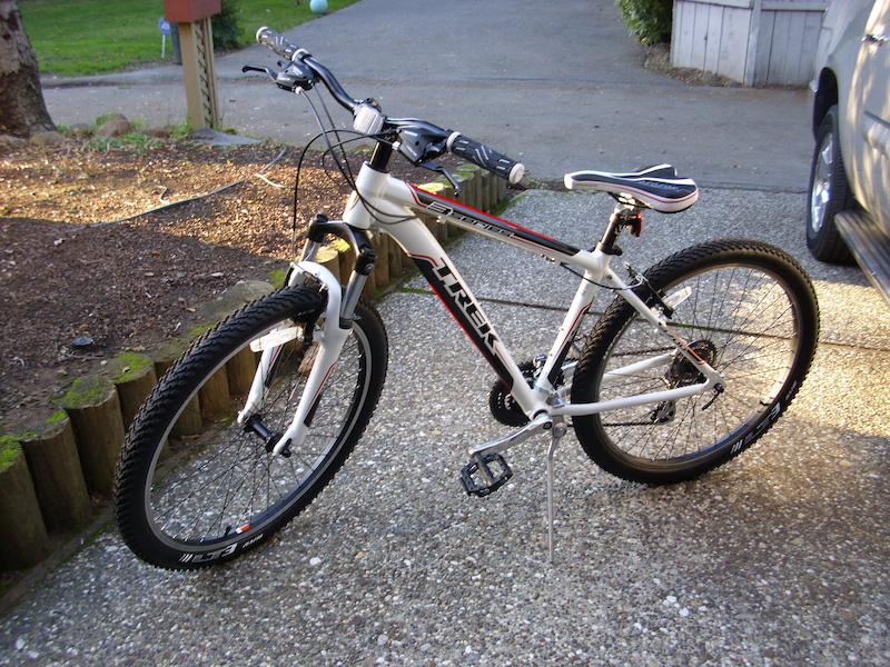 trek 3700 for sale