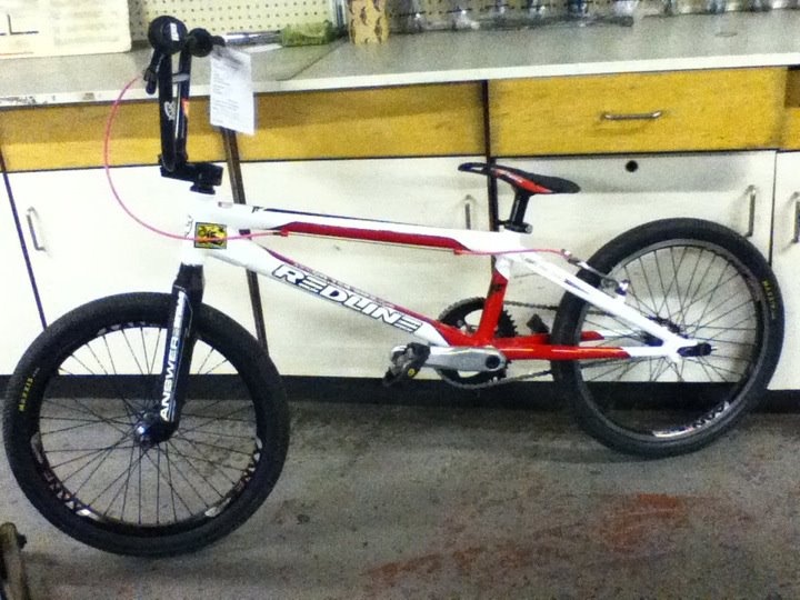 New  Redline Flight Pro xxxl 2012 frame. Sorry about pic quality did it on phone after indoor gate sesh
