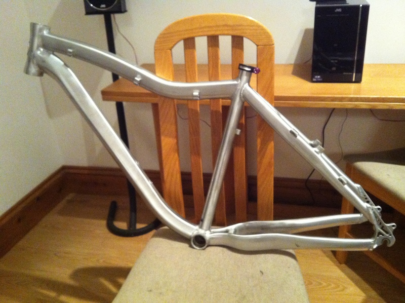 Can anyone identify this Giant frame? Pinkbike Forum