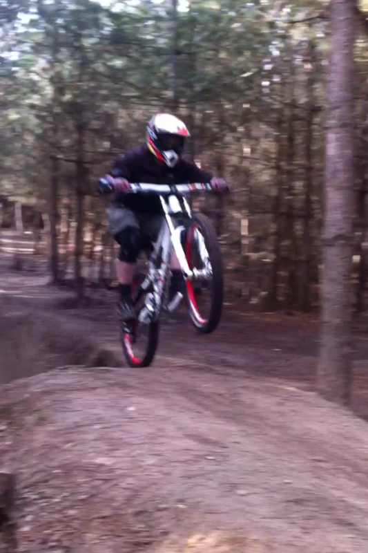 First ride on voltage fr20, first ride on a gravity type bike
(snap shots from iphone movie)