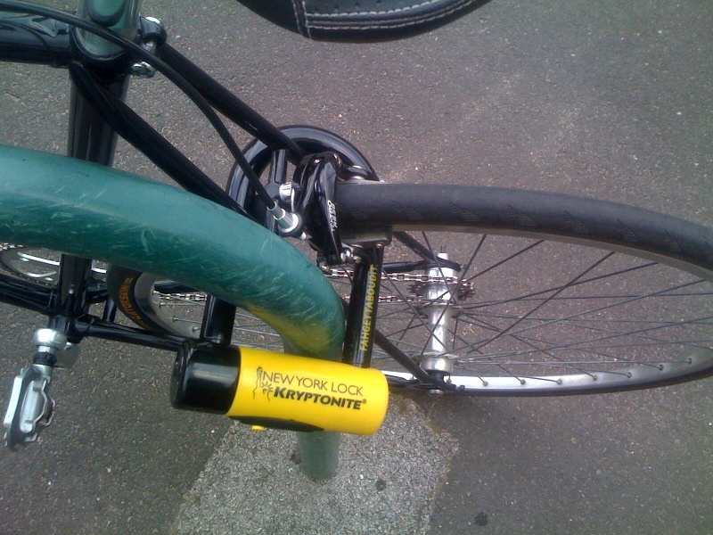 LOCK YOUR BIKE UP LIKE THIS AND USE A KRYPTONITE D-LOCK